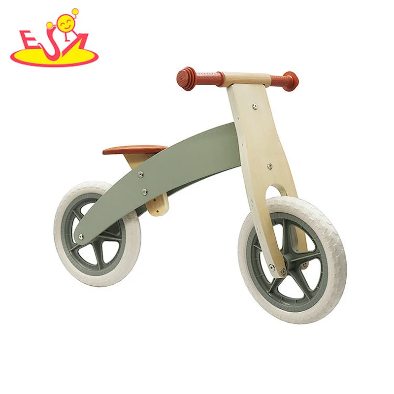 New Design 2 Wheels Ride-on Toy No Pedal Wooden Balance Bike For Kids W16C352